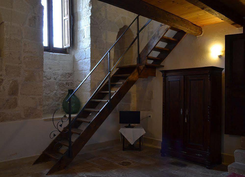Bed and Breakfast Palazzo Vecchio à Marittima Extérieur photo