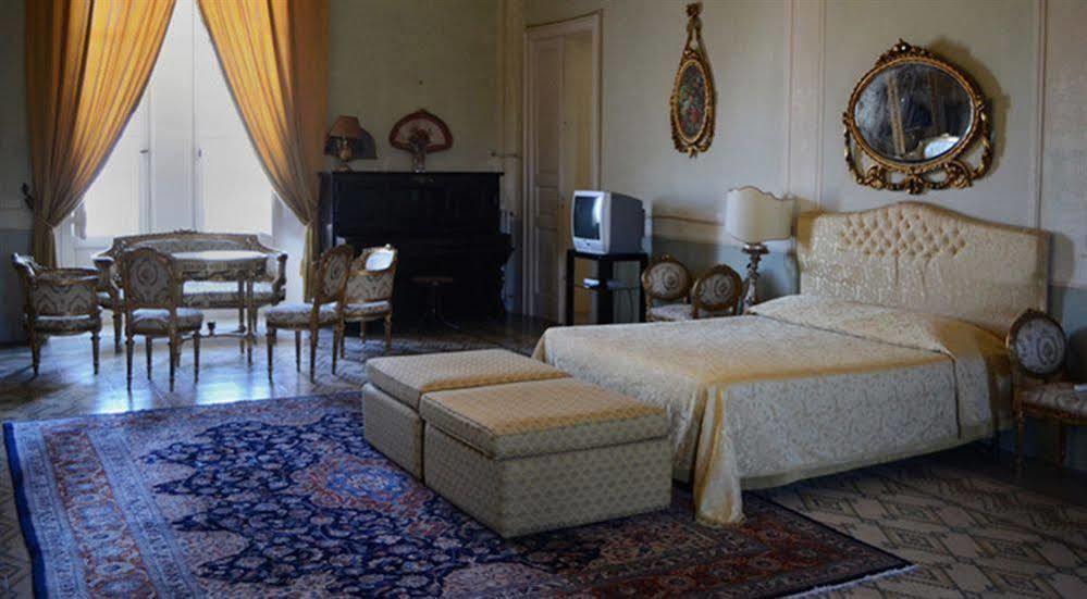 Bed and Breakfast Palazzo Vecchio à Marittima Extérieur photo