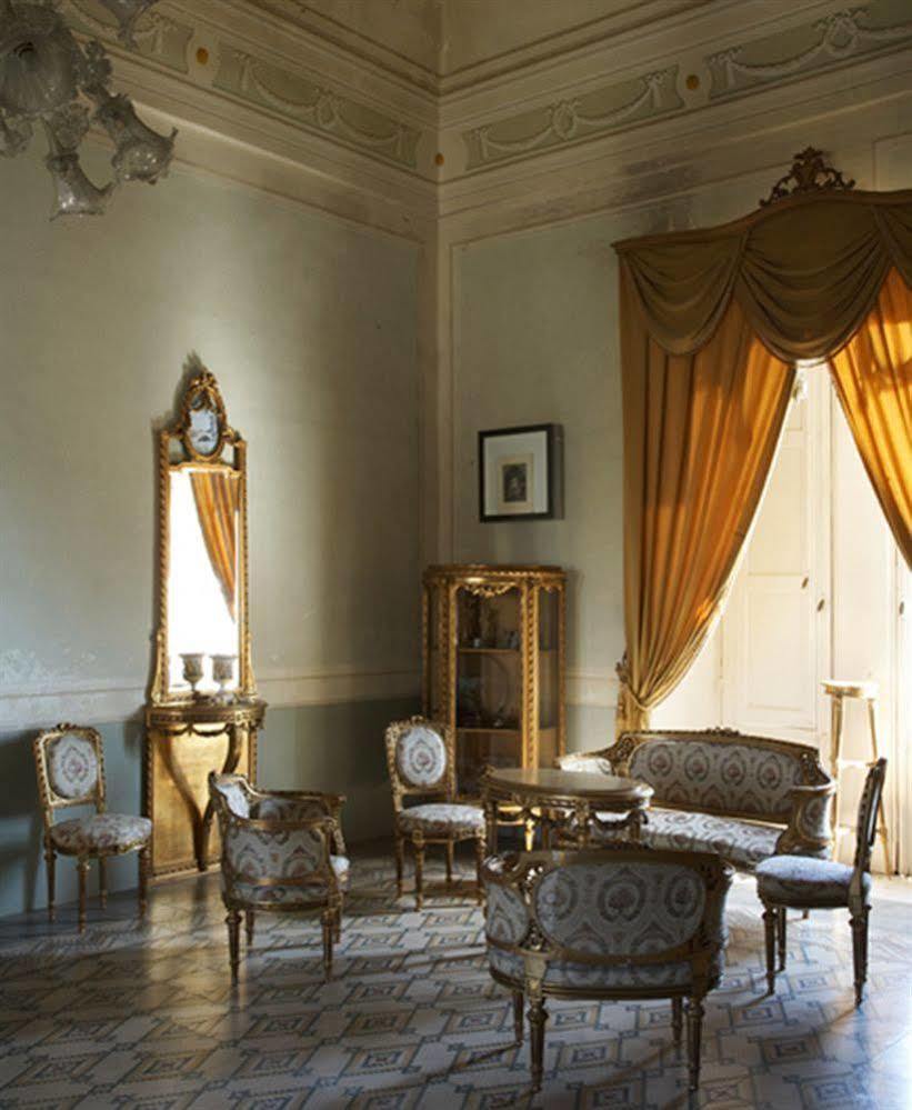 Bed and Breakfast Palazzo Vecchio à Marittima Extérieur photo