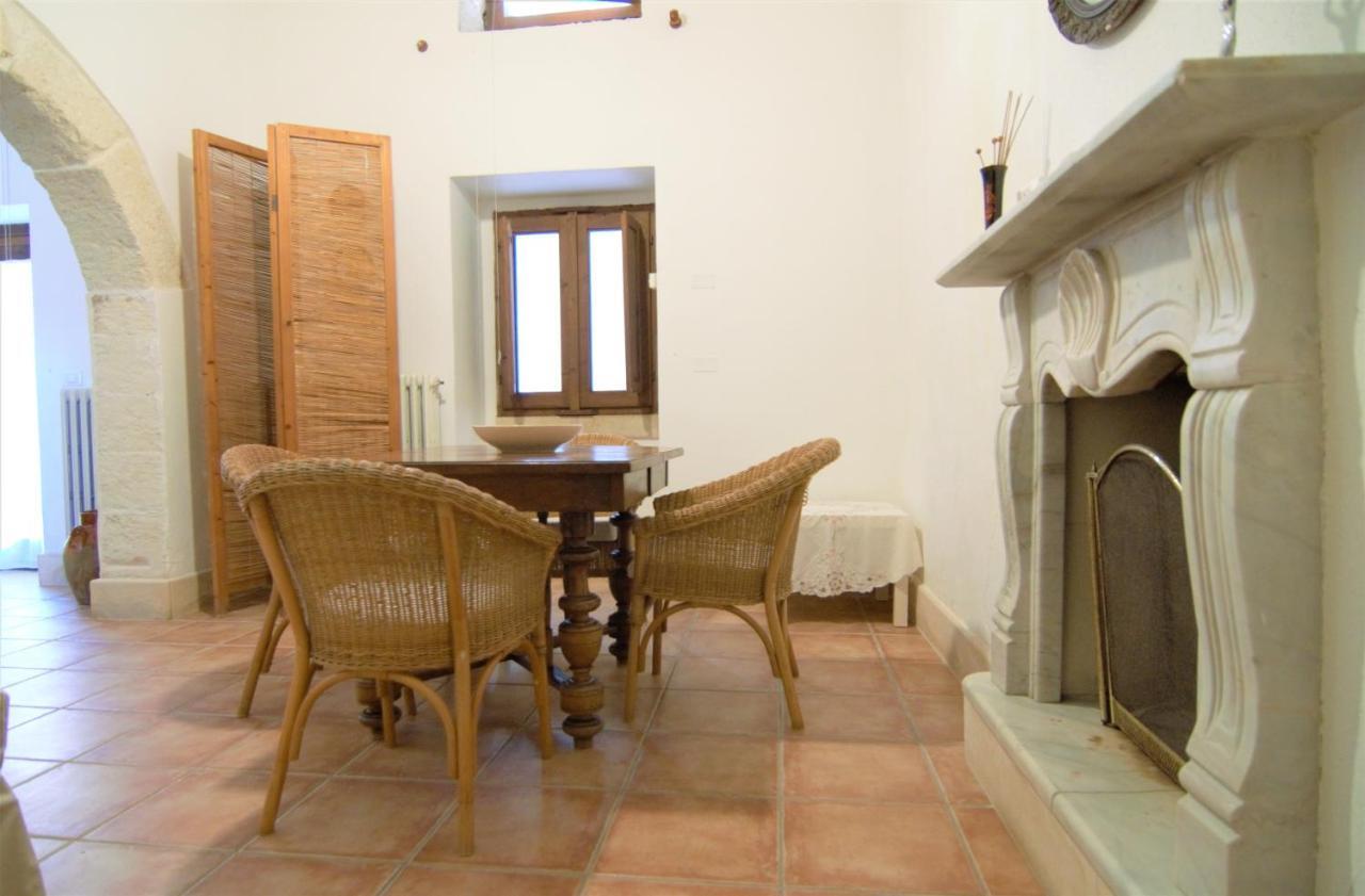 Bed and Breakfast Palazzo Vecchio à Marittima Extérieur photo